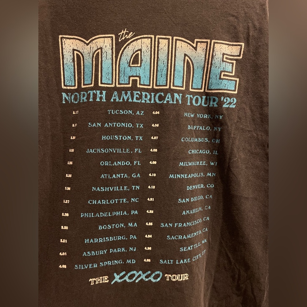 🦋 The Maine Official 2022 North American Tour Butterfly Shirt - Picture 5 of 7